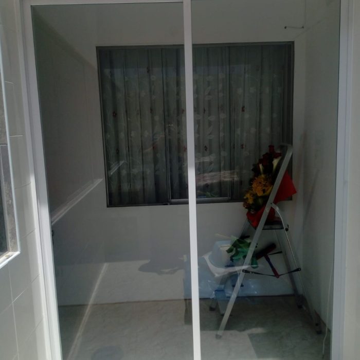 ventanasyMamparasSerie25